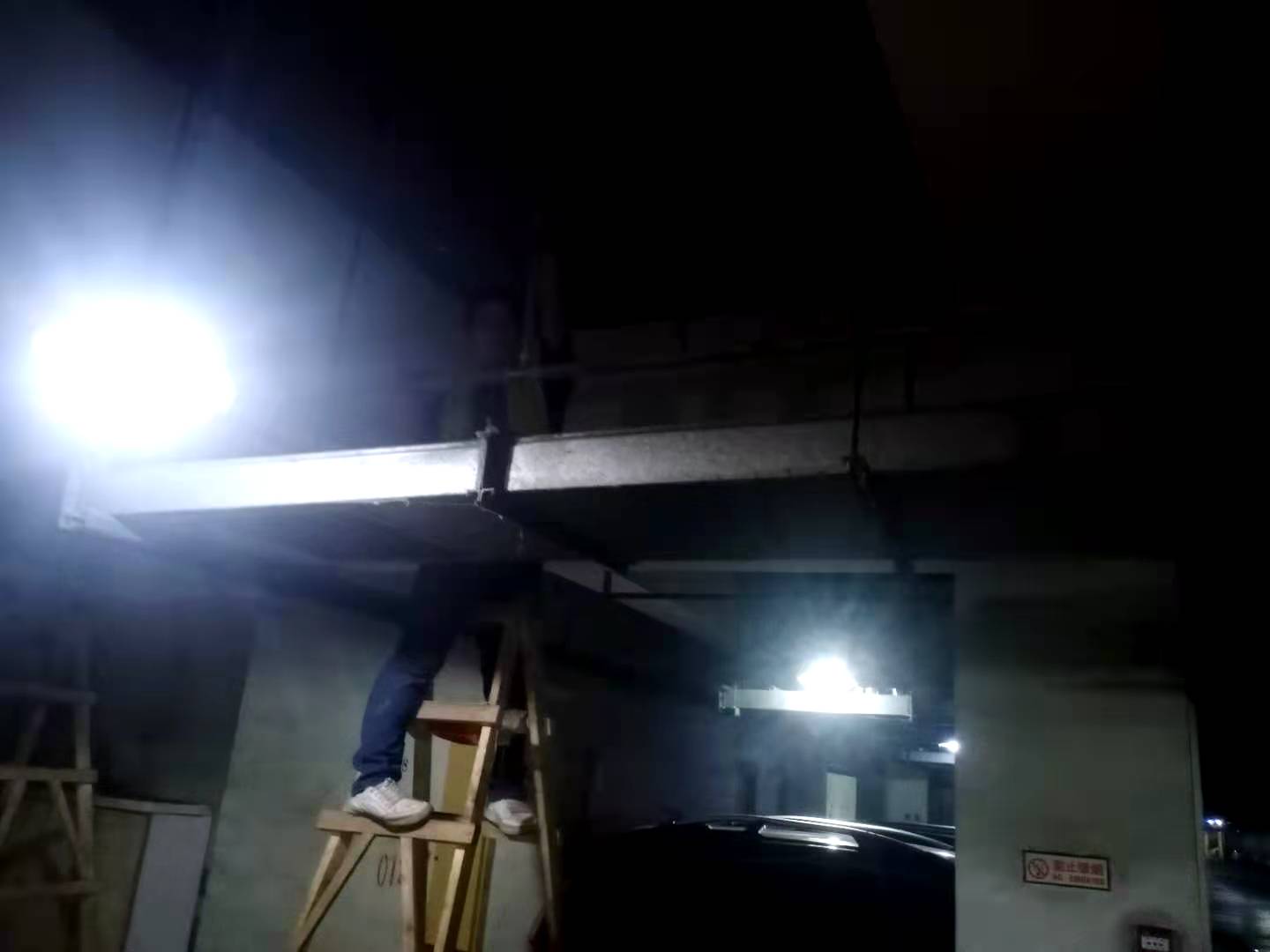 消防噴淋如何安裝？廚房噴淋在消防改造時(shí)候需要移位嗎？